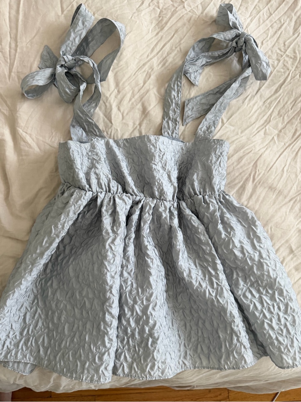 MYNE Light Gray Gathered Waist Satin-Trim Top